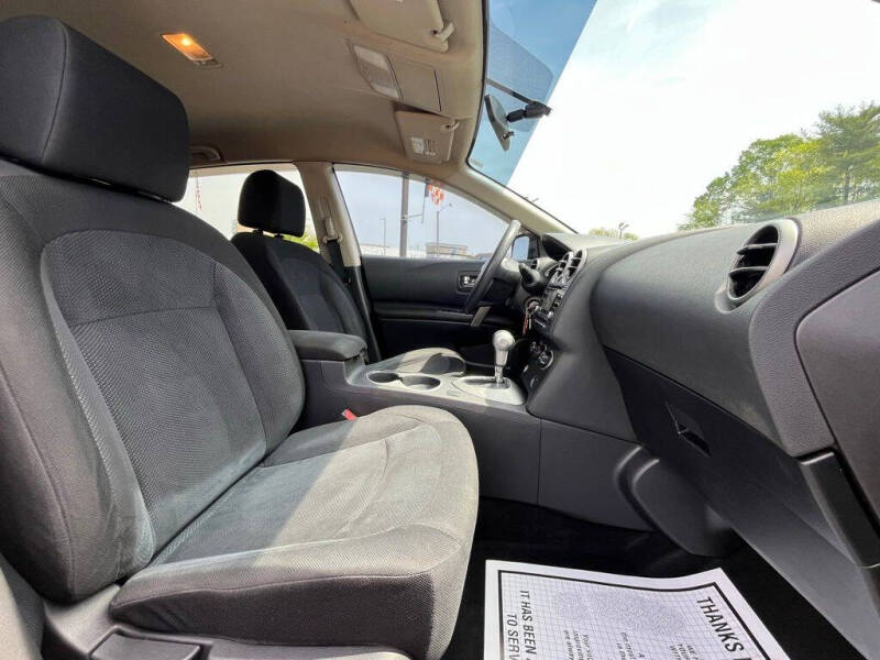 2015 Nissan Rogue Select S