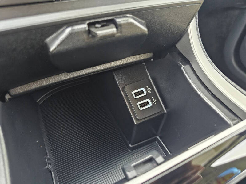 2020 Ford Edge