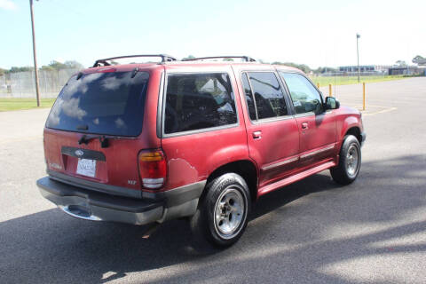 2000 Ford Explorer for sale at Majestic AutoGroup in Port Arthur TX