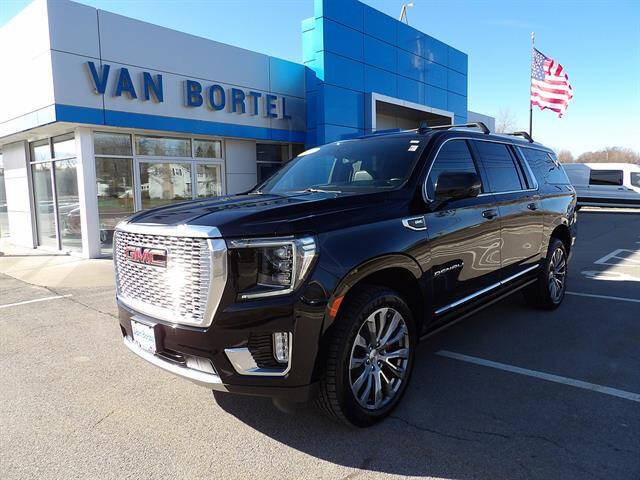 2022 GMC Yukon XL Denali
