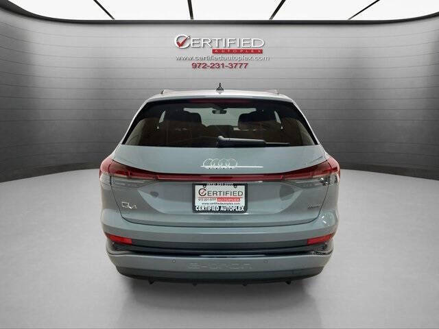 2024 Audi Q4 e-tron quattro Premium 55