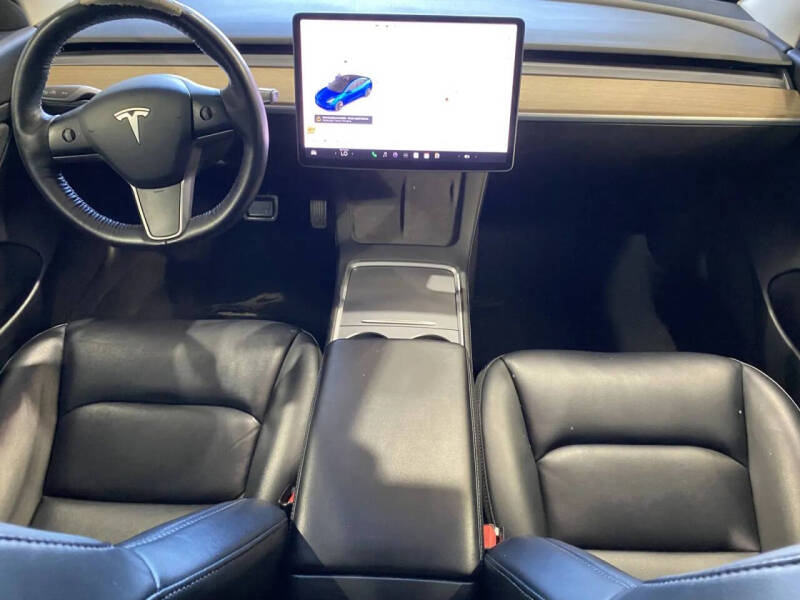 2021 Tesla Model 3 Standard Range Plus
