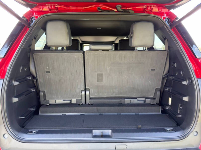 2025 Toyota Sequoia Platinum