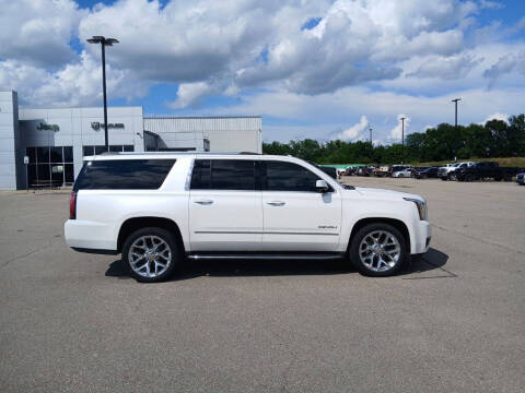 2017 GMC Yukon XL Denali