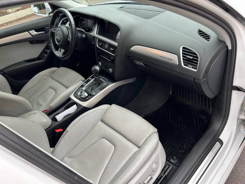 2014 Audi A4 2.0T quattro Premium Plus