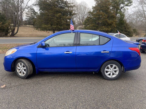 2014 Nissan Versa 1.6 SV