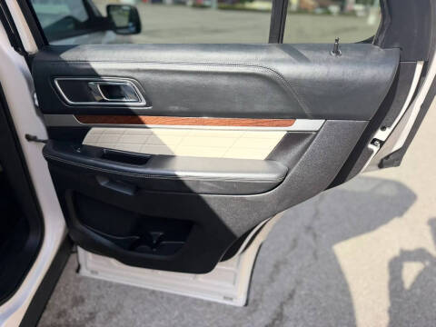 2016 Ford Explorer Platinum