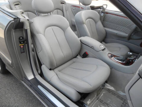 2005 Mercedes-Benz CLK CLK 320