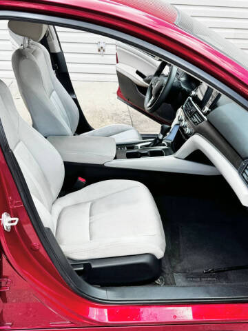 2019 Honda Accord EX