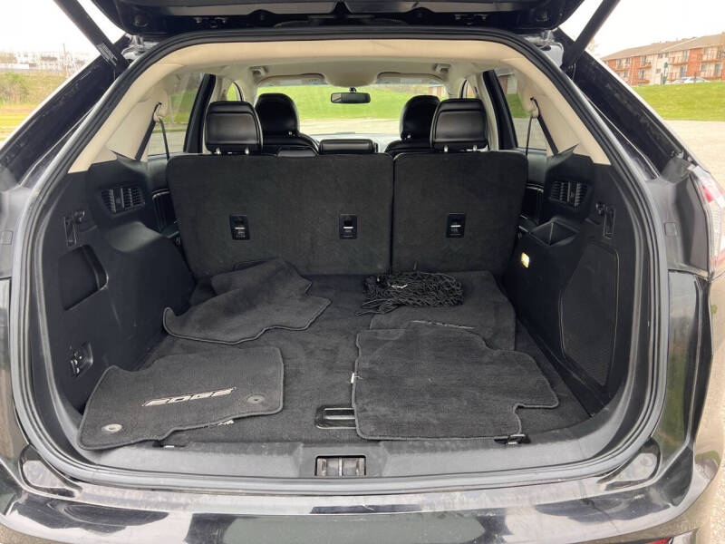 2017 Ford Edge Sport