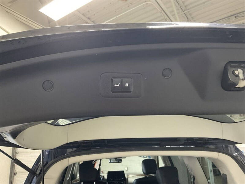 2021 Nissan Armada SL