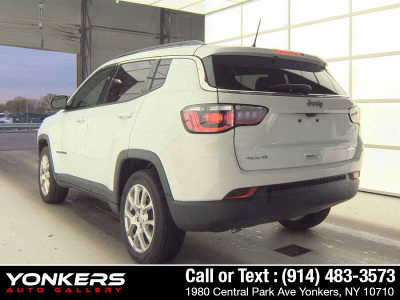 2023 Jeep Compass Latitude Lux