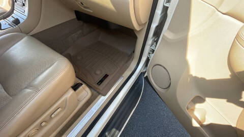 2010 Cadillac Escalade Luxury