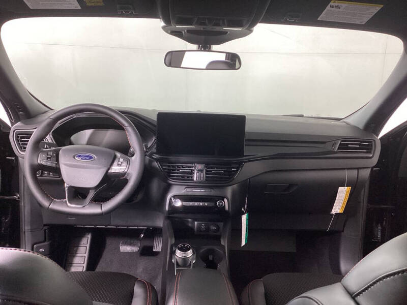 2026 Ford Escape Hybrid ST-Line Select