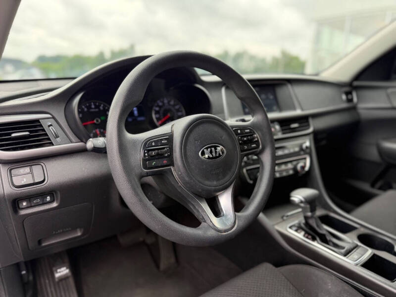 2018 Kia Optima LX