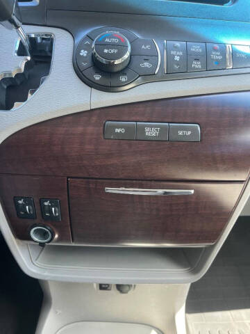 2014 Toyota Sienna