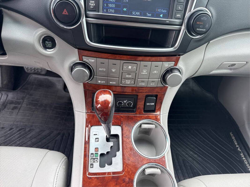 2013 Toyota Highlander Limited