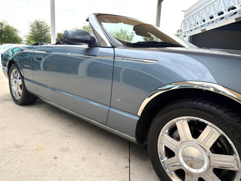 2005 Ford Thunderbird Deluxe