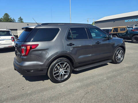 2018 Ford Explorer Sport