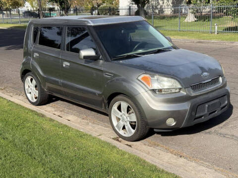 2010 Kia Soul for sale at Desert Auto Deals in Tempe AZ