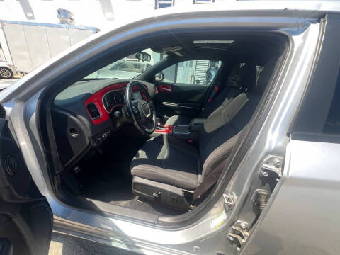 2019 Dodge Charger SXT