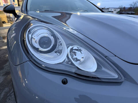 2012 Porsche Panamera 4