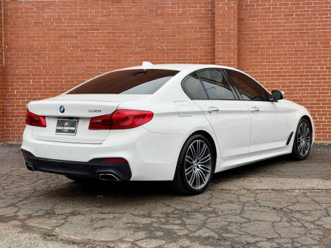 2017 BMW 5 Series 530i