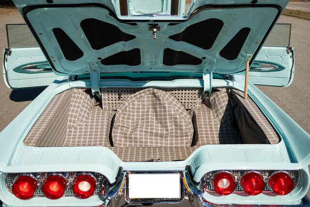 1960 Ford Thunderbird