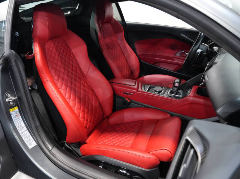 2017 Audi R8 5.2 quattro V10 Plus