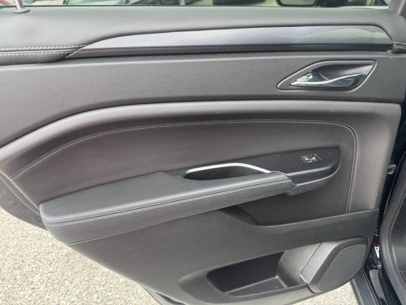 2016 Cadillac SRX Performance Collection