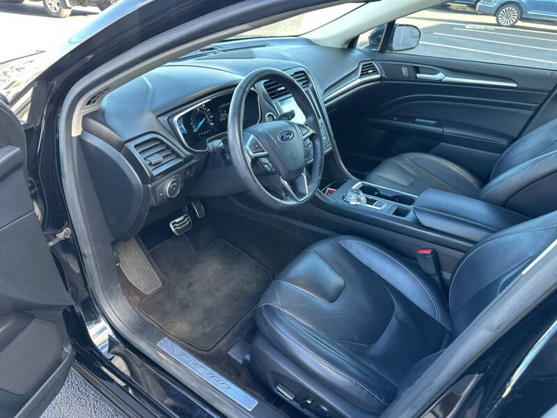 2017 Ford Fusion Titanium