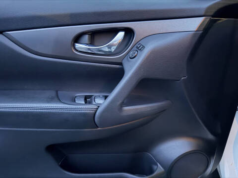 2014 Nissan Rogue SV