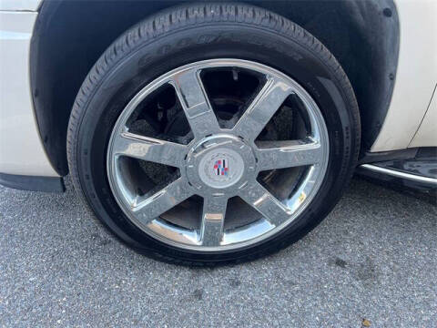 2011 Cadillac Escalade ESV Luxury