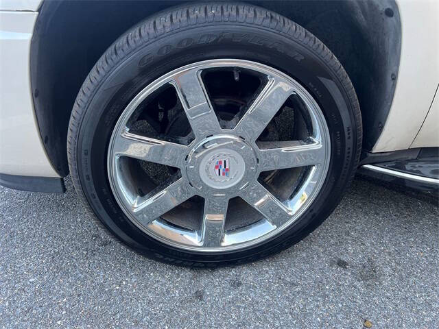 2011 Cadillac Escalade ESV Luxury