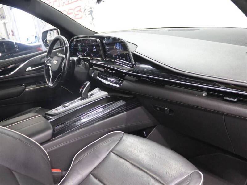 2021 Cadillac Escalade Sport