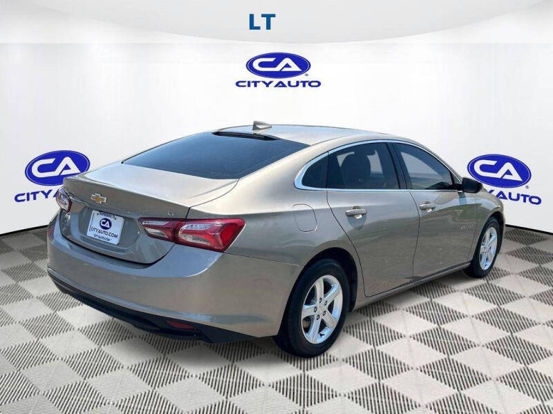 2022 Chevrolet Malibu LT
