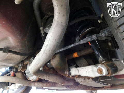 2004 Ford Thunderbird Deluxe