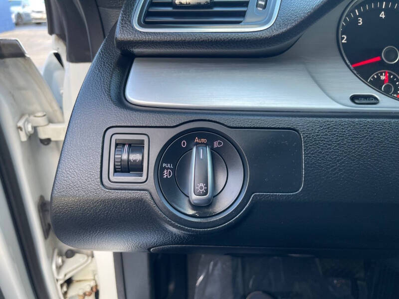 2015 Volkswagen CC 2.0T Sport