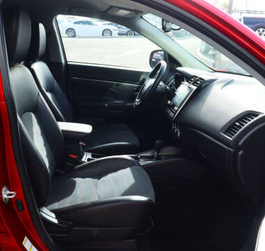 2024 Mitsubishi Outlander Sport LE