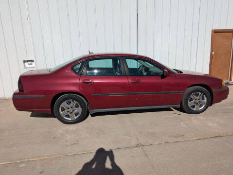 2005 Chevrolet Impala for sale at Parkway Motors in Osage Beach MO
