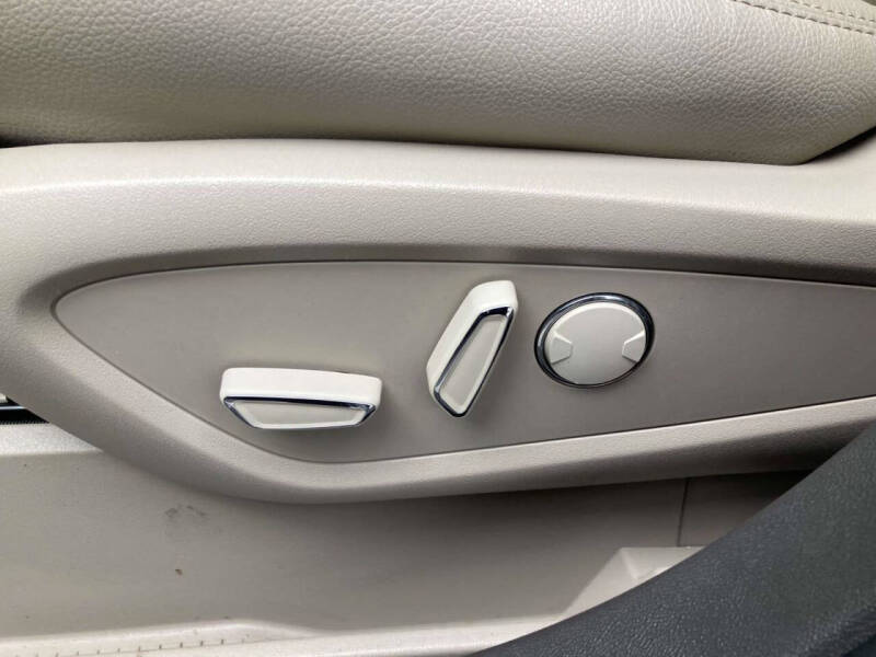 2021 Lincoln Nautilus Standard