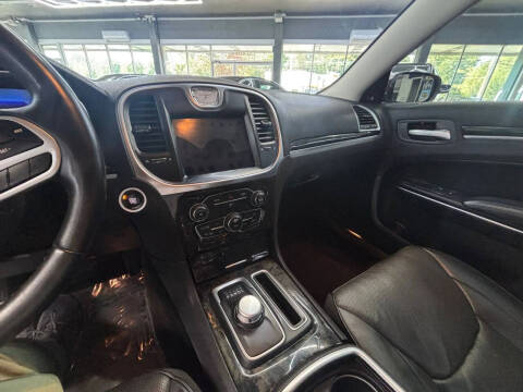 2018 Chrysler 300 Limited