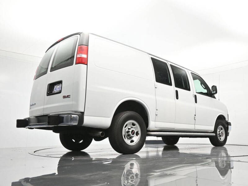 2024 GMC Savana 2500