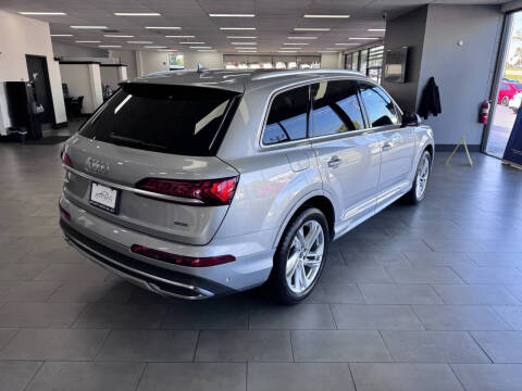 2022 Audi Q7 quattro Premium Plus 55 TFSI