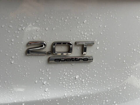2012 Audi Q5 2.0T quattro Premium Plus