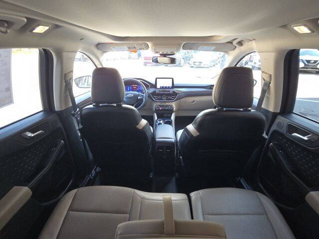 2020 Ford Escape Hybrid Titanium