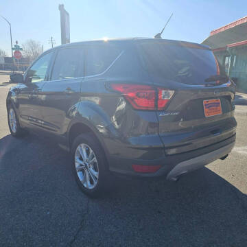 2019 Ford Escape SE