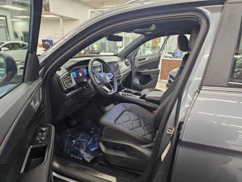 2024 Volkswagen Atlas Cross Sport SE 4Motion