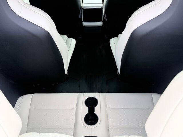 2023 Tesla Model X Plaid