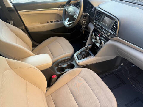 2019 Hyundai Elantra